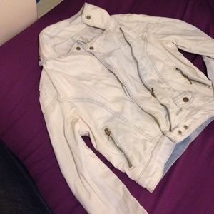 Beautiful Mango acid wash denim jacket